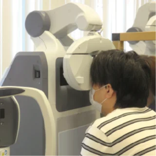 見え方を重視した丁寧な視力測定