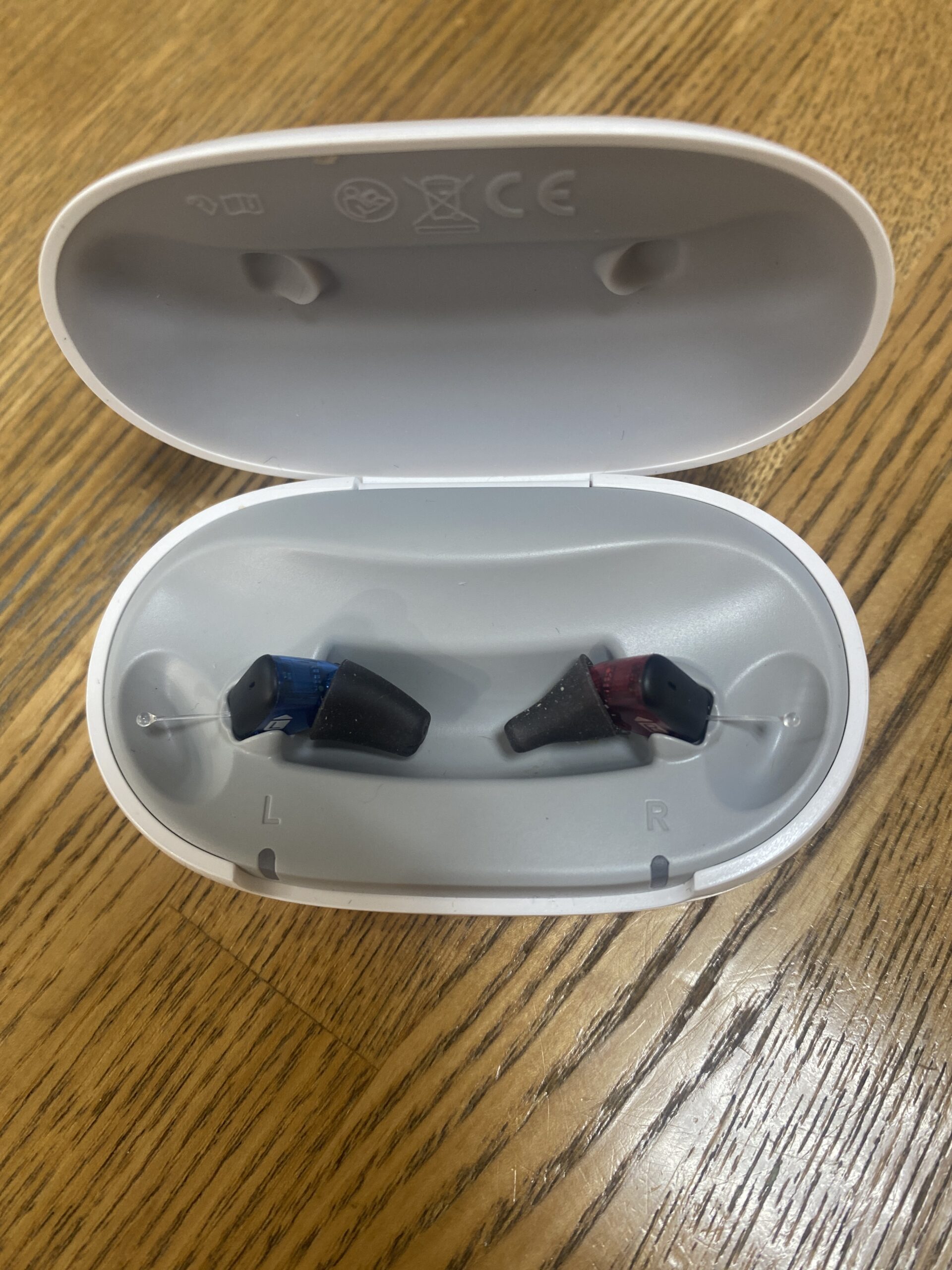 シグニア補聴器　Silk Charge & Go lX