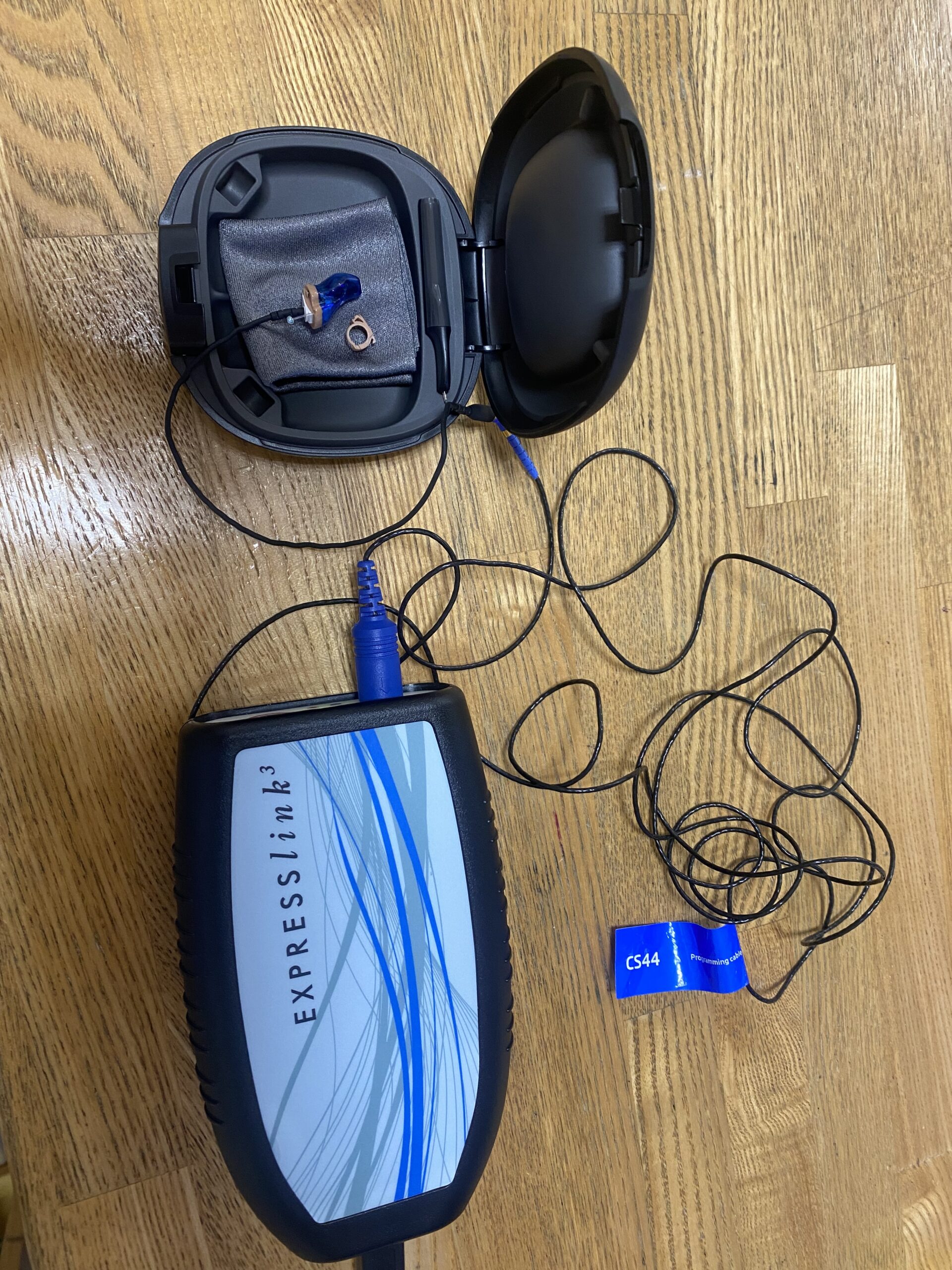 オーティコン補聴器　CIC接続方法
